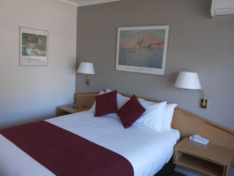 Moe Parklands Motel, Traralgon, Australia