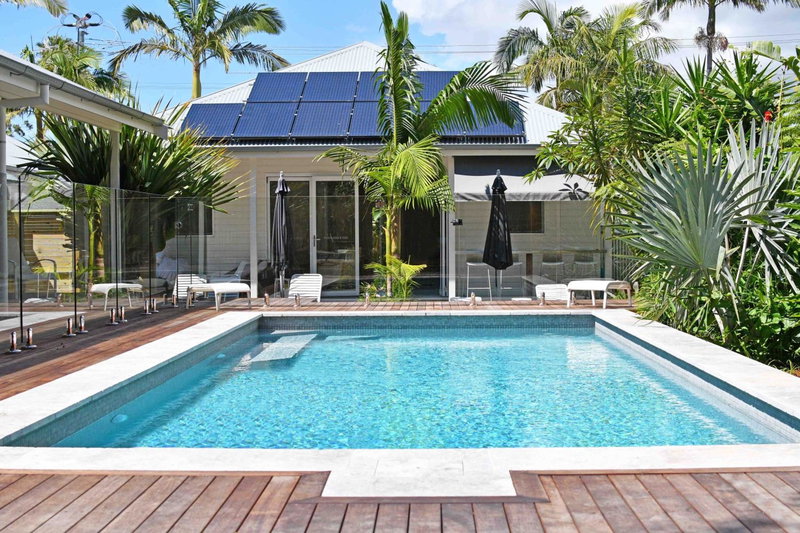 Byron Palms Guesthouse, Byron Bay, Australia
