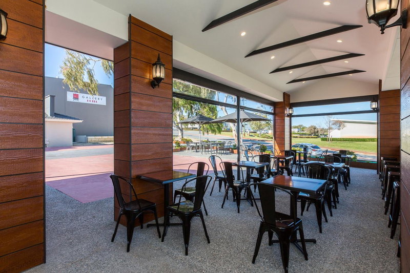 Gallery Hotel, Willetton, Australia