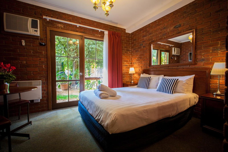 Armour Motor Inn, Beechworth, Australia