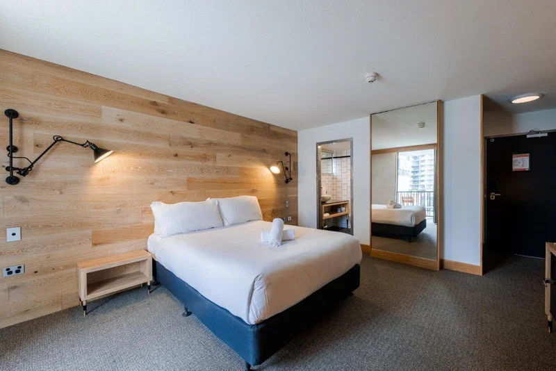 Bunk Surfers Paradise 18-35 Backpacker Hostel, Surfers Paradise, Australia