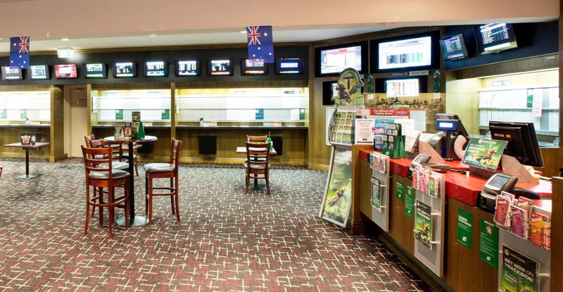 Nightcap at Sylvania Hotel, Glenroy, Australia