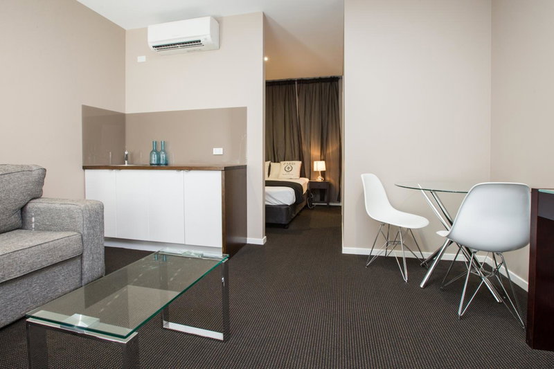 Crossroads Hotel, Narrabri, Australia