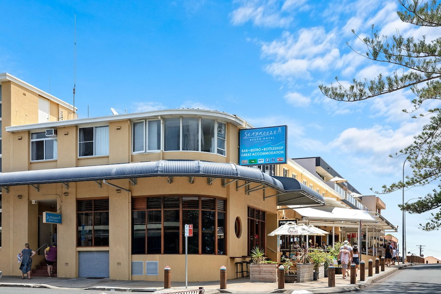 Seabreeze Beach Hotel, South West Rocks, Australia