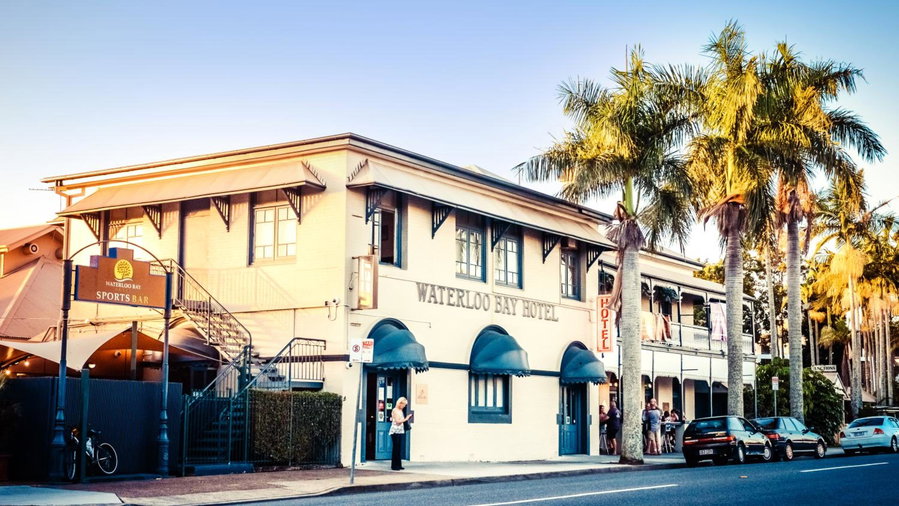 The Waterloo Bay Hotel, Carindale, Australia