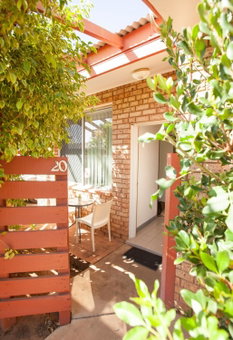 Carnarvon Central Apartments, Carnarvon, Australia