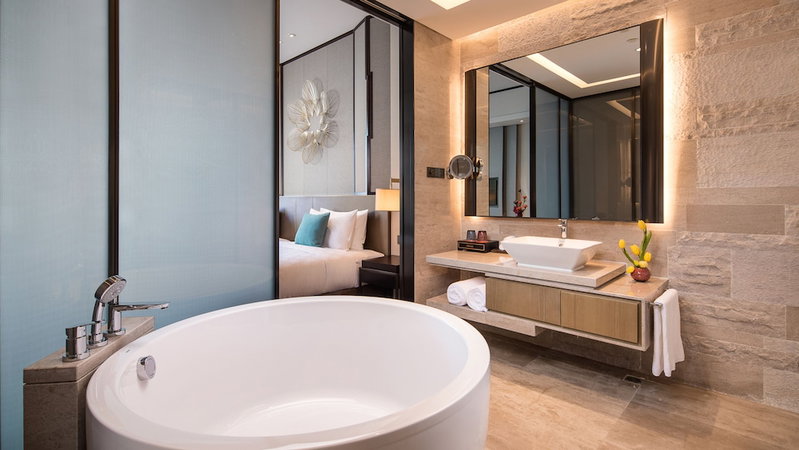 HUALUXE Xiamen Haicang Harbour View by IHG, Xiamen, 中国
