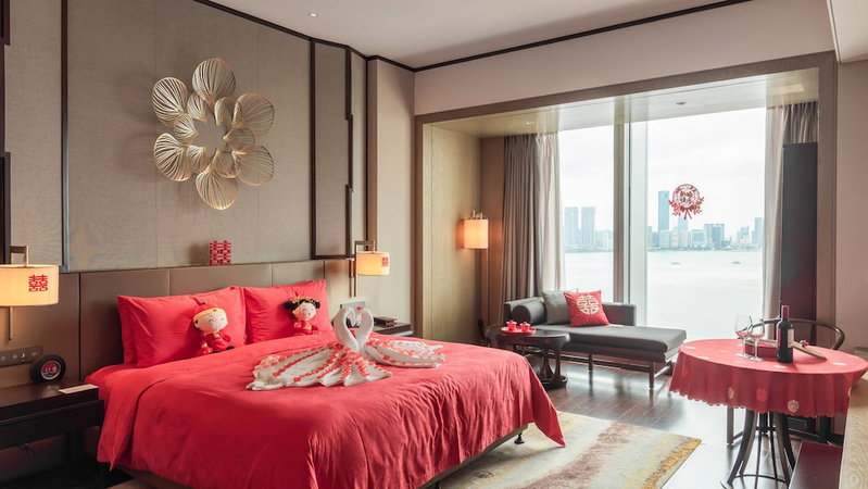 HUALUXE Xiamen Haicang Harbour View by IHG, Xiamen, 中国