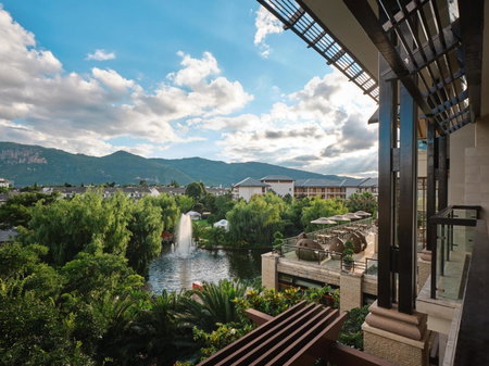 HUALUXE Hotels & Resorts Kunming, Majie, China