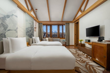 Hotel Indigo Lijiang Ancient Town by IHG, Lijiang, China