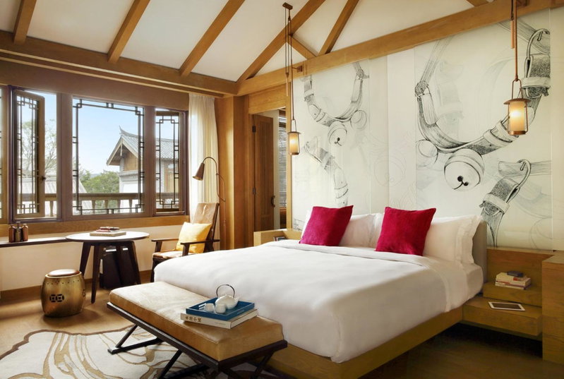 Hotel Indigo Lijiang Ancient Town by IHG, Lijiang, China