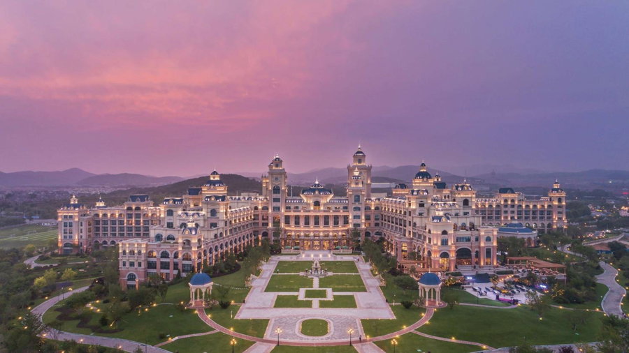 Hilton Dalian Golden Pebble Beach Resort, Jinzhou, China