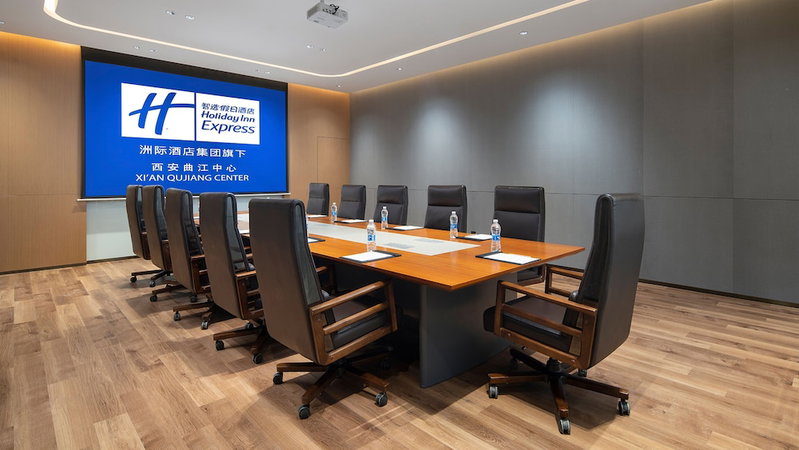 Holiday Inn Express Xian Quijang Center by IHG, Xi'an, Китай