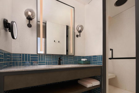 Four Points by Sheraton Tianjin National Convention and Exhibition Center, Xianshuigu, Chine