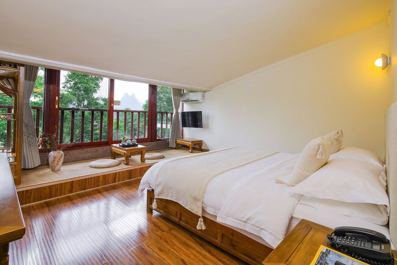 Yangshuo Riverview Hotel, Yangshuo, China