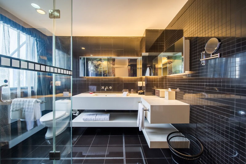 voco Suzhou Guanqian Street by IHG, Suzhou, Китай