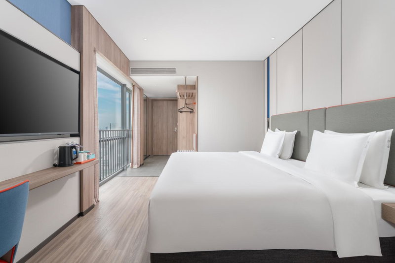 Holiday Inn Express Guangzhou Panyu Dashi by IHG, Shiqiao, Китай