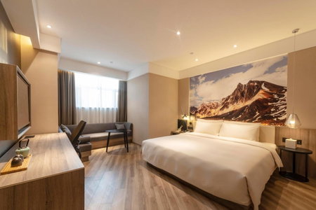 Atour Hotel (Urumqi Renmin Cinema), UEruemqi, China