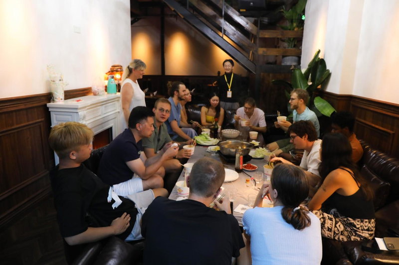 SONDERIA Hostel & Bar - Lazybones, Chengdu, 中国