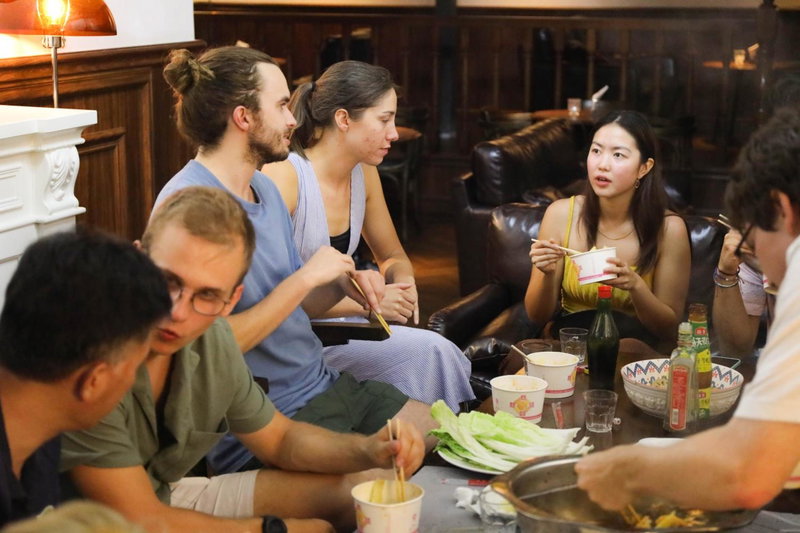 SONDERIA Hostel & Bar - Lazybones, Chengdu, 中国
