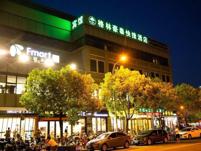 GreenTree Inn Shanghai Pudong Shenmei East Express Hotel, Shanghai, China