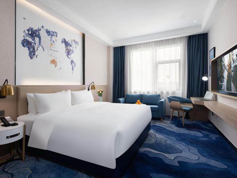 Kyriad Marvelous Hotel Shenzhen Baoan Gushu Metro Station, Shenzhen, China