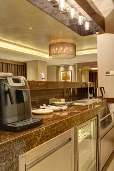 Ramada Plaza Liuzhou Liudong, Luorong, China