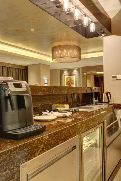 Ramada Plaza Liuzhou Liudong, Luorong, China