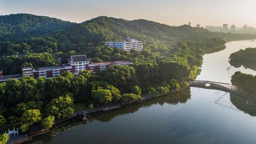 Shangri-La Hangzhou, Hangzhou, China