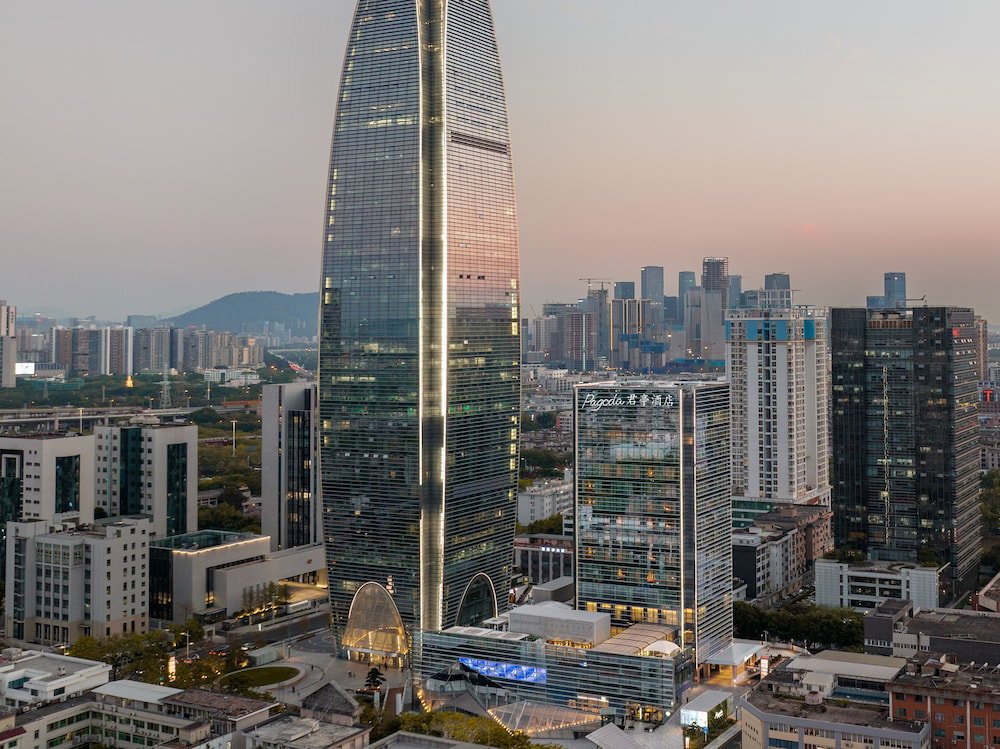 Отель · Pagoda Hotel Shenzhen, Shenzhen