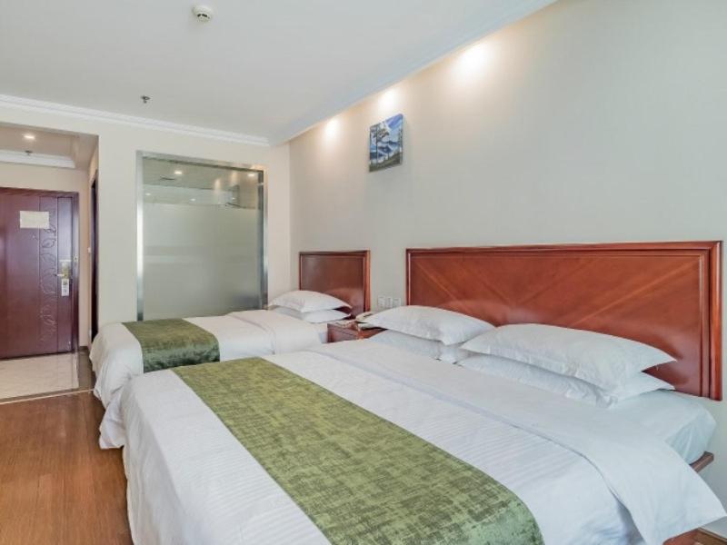 GreenTree Inn Beijing East Yizhuang District Second Kechuang Street Express Hotel, Tongzhou, China