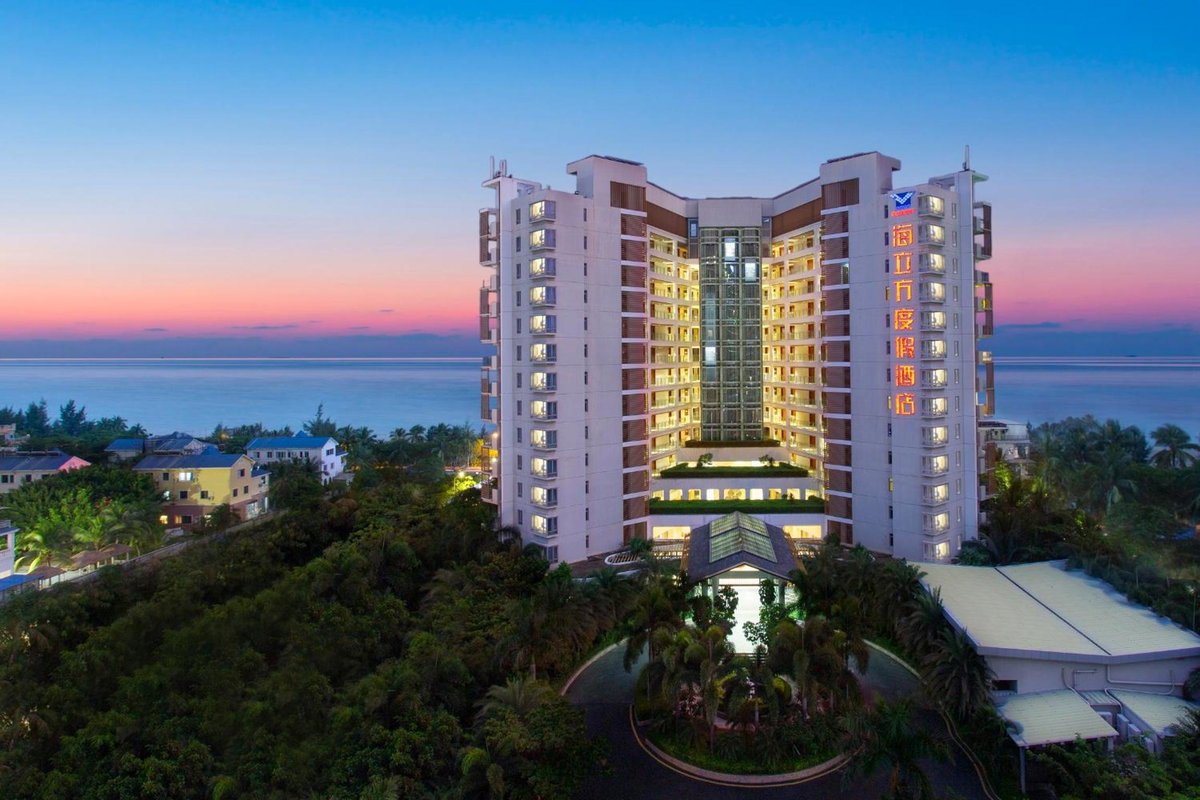 Sanya Seacube Holiday Hotel, Китай