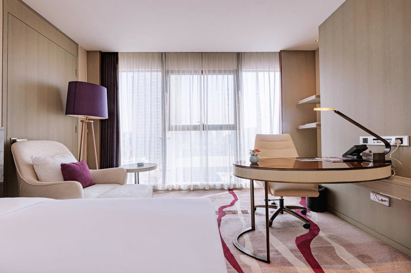 Crowne Plaza Yibin by IHG, Yibin, China