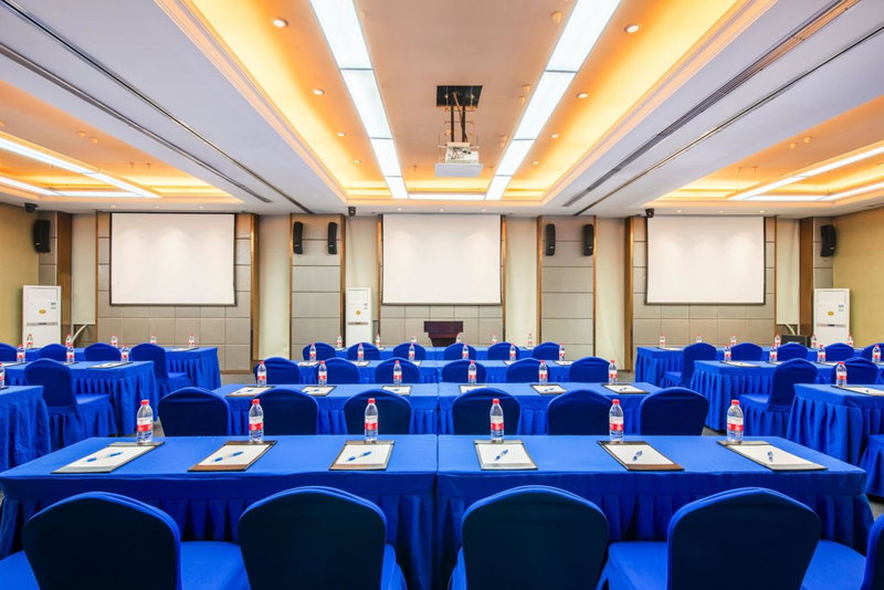 Holiday Inn Express Shenyang Golden Corridor by IHG, Shenyang, China