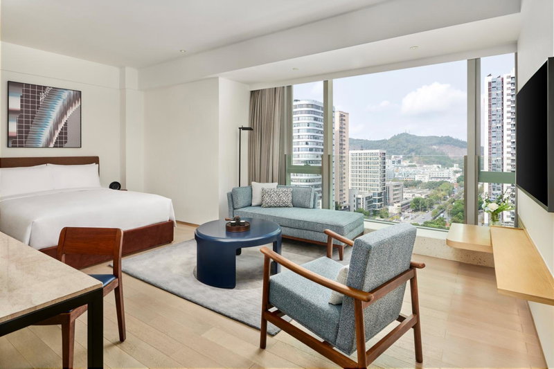 DoubleTree by Hilton Shenzhen Airport Residences, Shenzhen, China