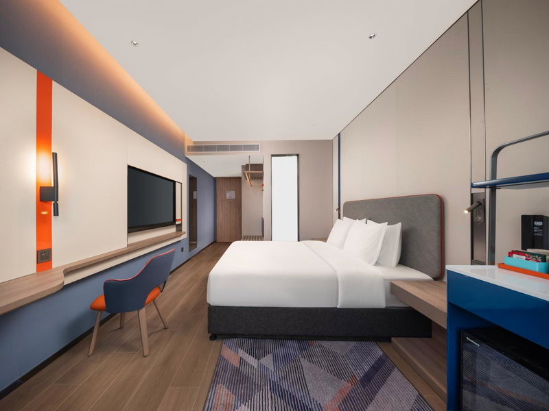 Holiday Inn Express Shanghai Hongqiao Linkong by IHG, Shanghai, China