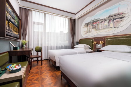 Nostalgia S Hotel(Chengdu KuanZhai Alley & Renmin Park）, Chengdu, China
