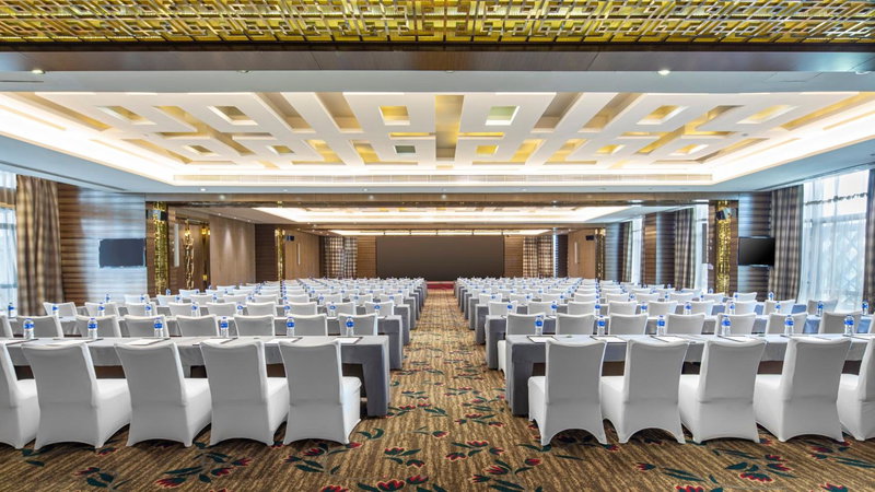Crowne Plaza Huangshan Yucheng by IHG, Huangshan, China