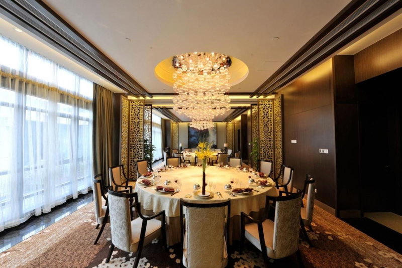 Crowne Plaza Huangshan Yucheng by IHG, Huangshan, China