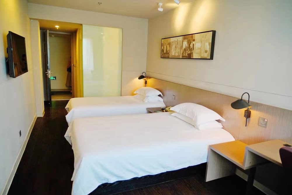 Hotel · Jinjiang Inn Select Shanghai Expo Dezhou Road, Shanghai