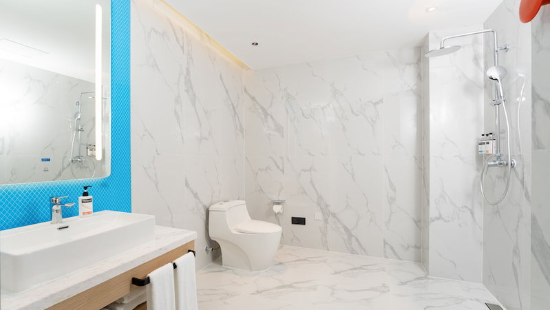 Holiday Inn Express Qingdao Northern West Coast by IHG, Qingdao, China