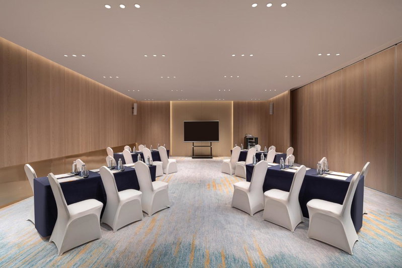 voco Lianyungang Haizhou Bay by IHG, Lianyungang, China