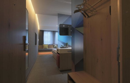 EBO Hotel (Hangzhou West Lake), Hangzhou, China