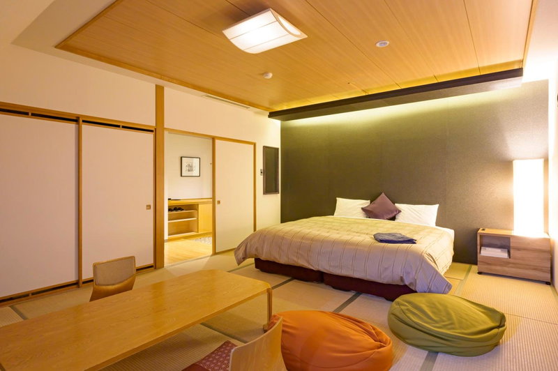 Hotel Edel Warme, Shimo-furano, Japan