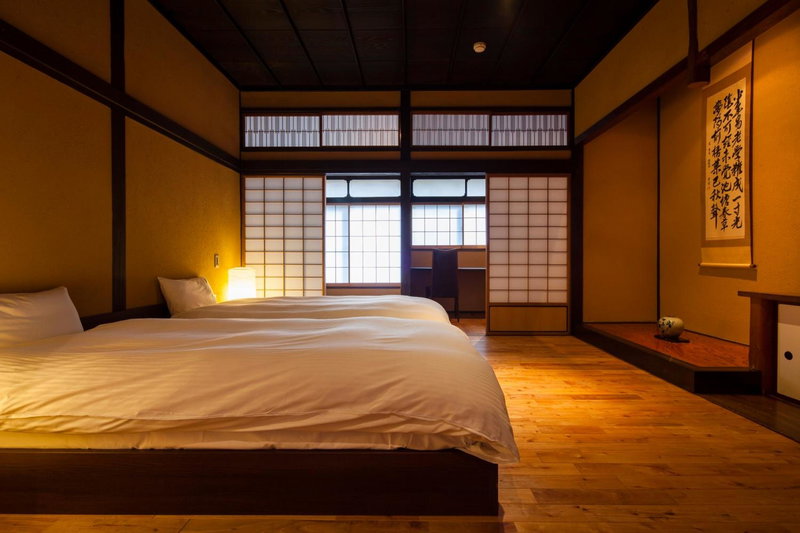 Matsuzakaya Honten, Yugawara, Japan