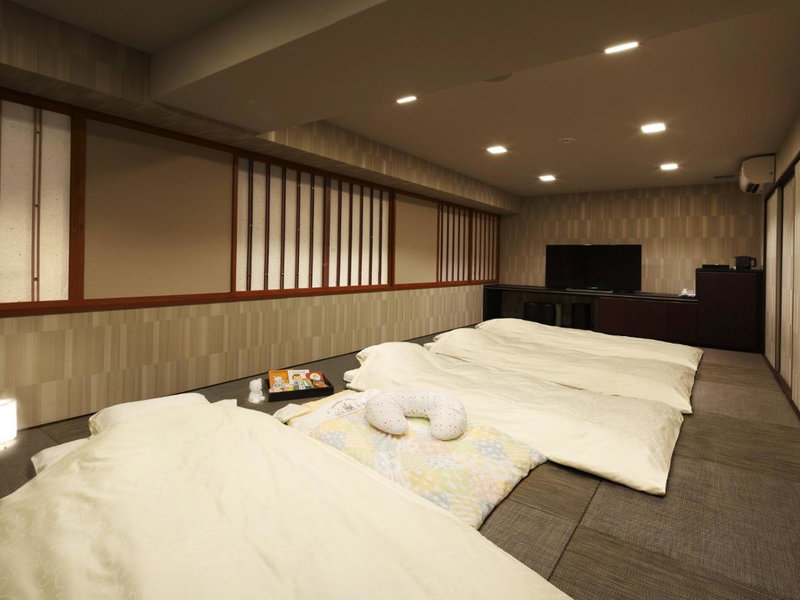 Village Kyoto close by Shijo Omiya station, Kyoto, Japon