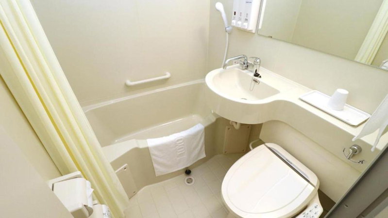 Toyoko Inn Osaka Tenjinbashi-suji Rokuchome, Osaka, Japan