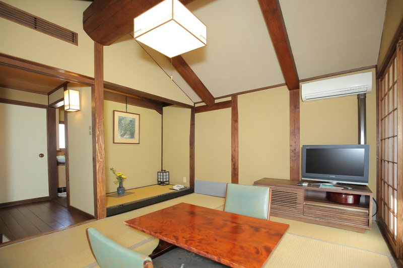 Ryori Ryokan Tsurugata, Kurashiki, Japan