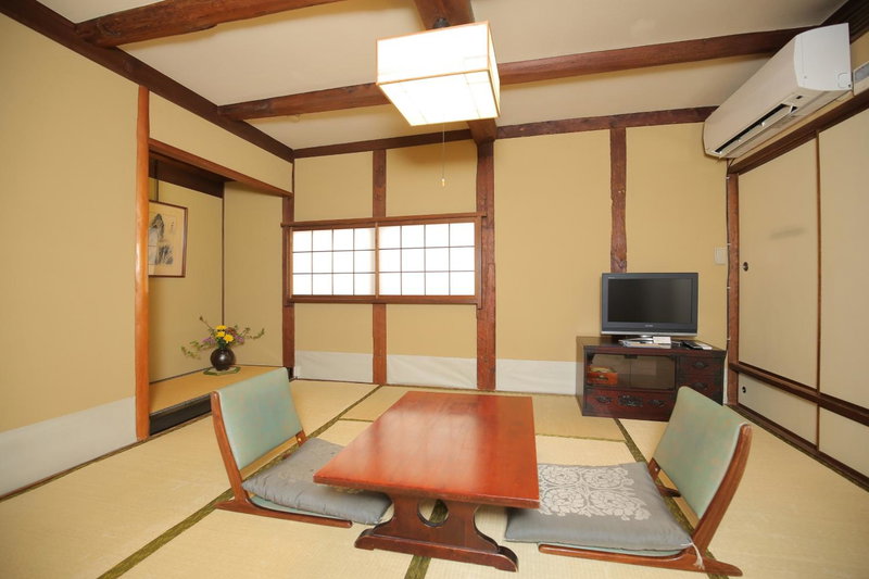 Ryori Ryokan Tsurugata, Kurashiki, Japan