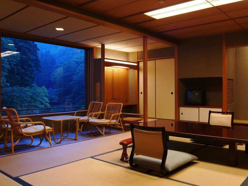 Kinosaki Onsen Nishimuraya Hotel Shogetsutei, Toyooka, Japan
